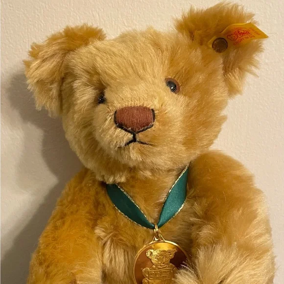 Steiff Golden Teddy Bear - Picture 5 of 8